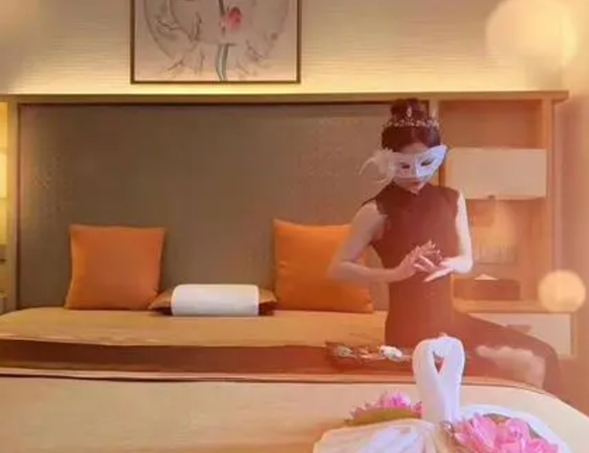 我在西安临潼体验了下高端男士按摩spa会馆，私人会所花样超多